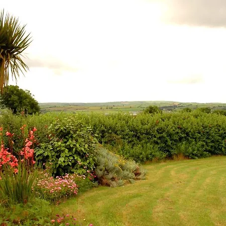 Glendine Irish Bed & Breakfast 4*
